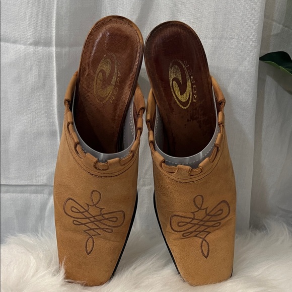 Roper Brown Embroidered Women's Mules - Picture 2 of 7